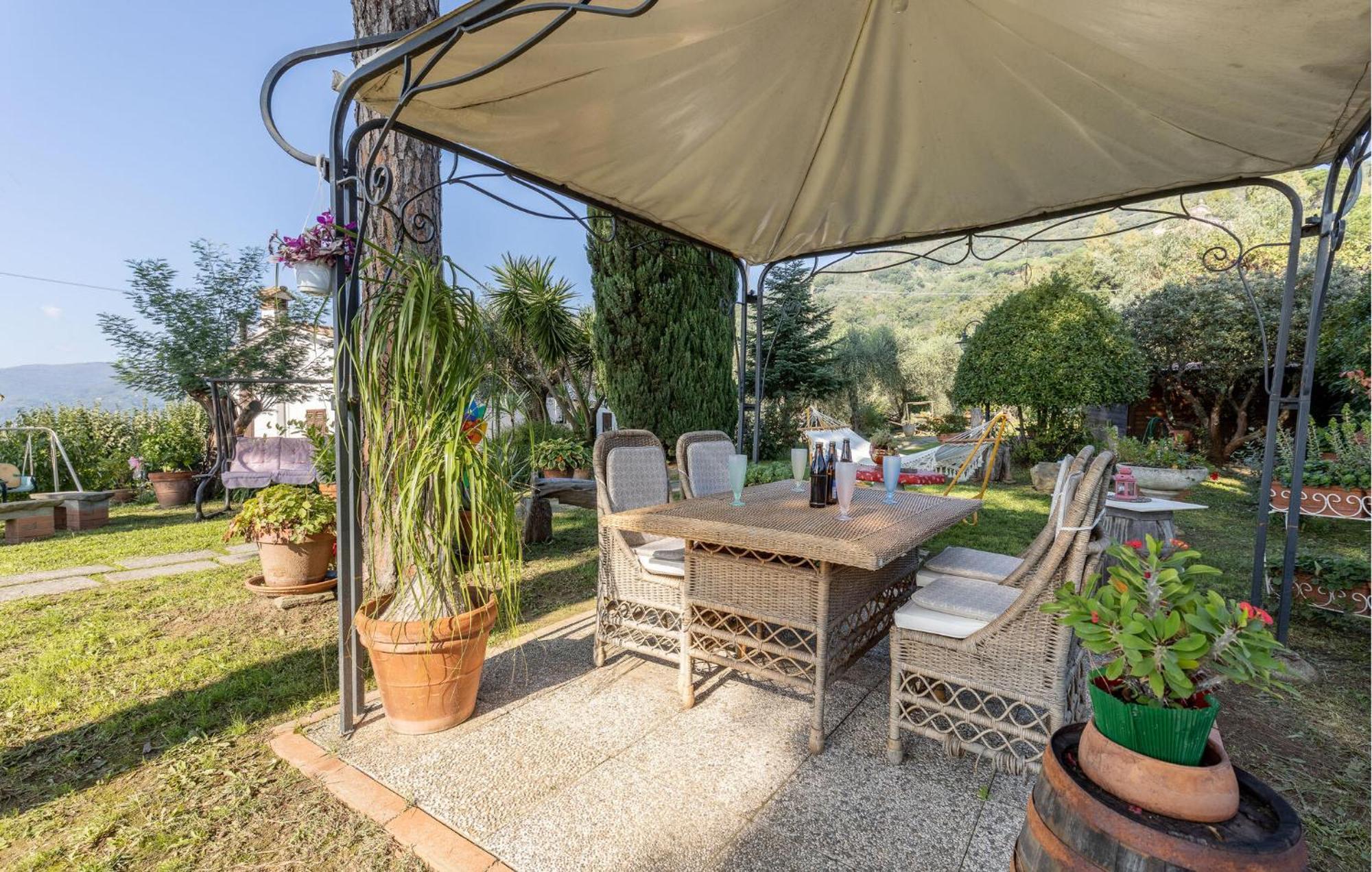 Beautiful Home In Uzzano Pt With Kitchen Luaran gambar