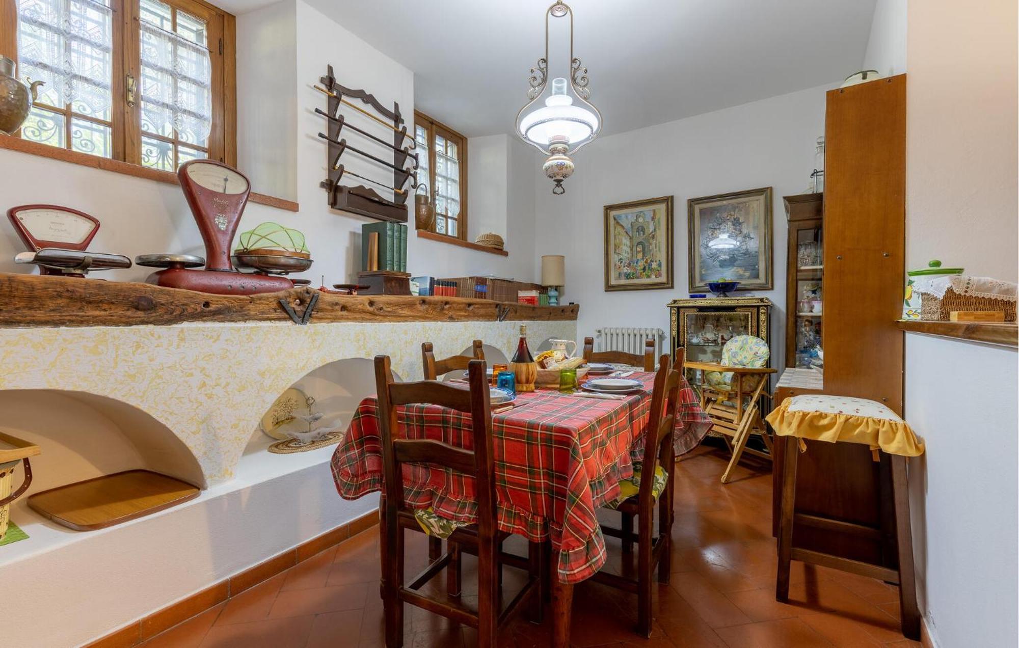 Beautiful Home In Uzzano Pt With Kitchen Luaran gambar